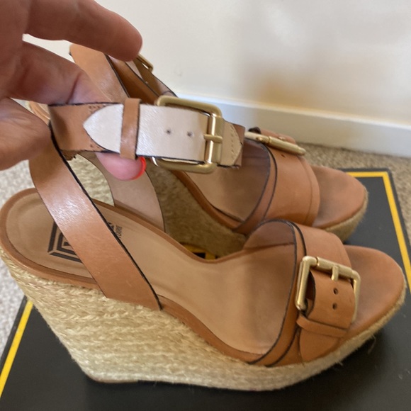 Pour La Victoire Jacqueline luggage nude platform sandals with ankle strap 9M - Picture 4 of 13